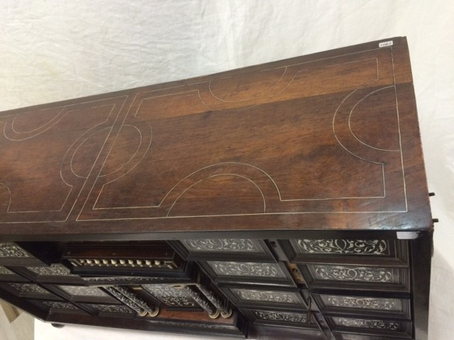 Monetiere in legno ebanizzato con intarsi in avorio -photo-4