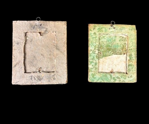 Coppia di cornici in legno dorato e vetri decorati con torchon-photo-2