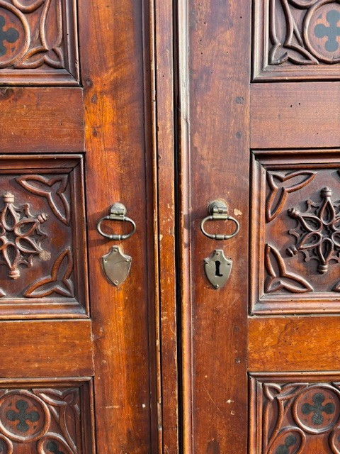 Coppia di porte in noce di provenienza lombarda-photo-2