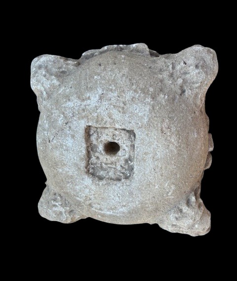 Coppia di capitelli figurati in pietra leccese-photo-2