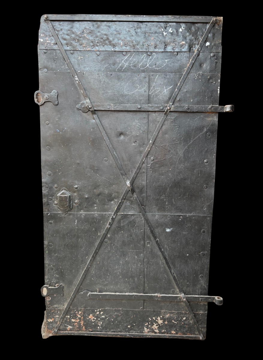 porta in ferro di area trentina