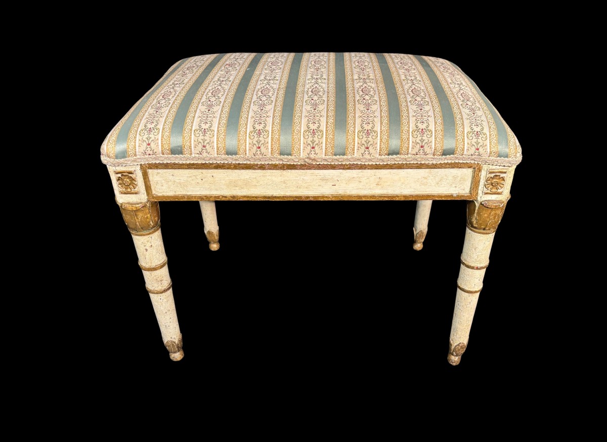 Panchetto neoclassico coi punzoni di Maria Luigia per il  Palazzo di Colorno 