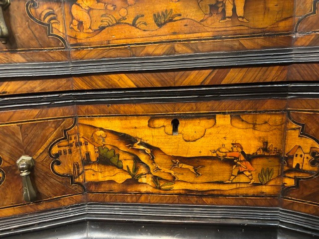 Ribalta lombarda lastronata ed intarsiata-photo-1