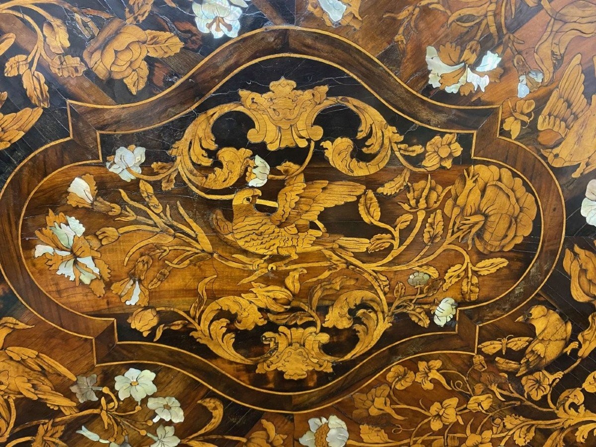 Pannello di ambito toscano lastronato ed intarsiato in essenze varie e madreperla -photo-2