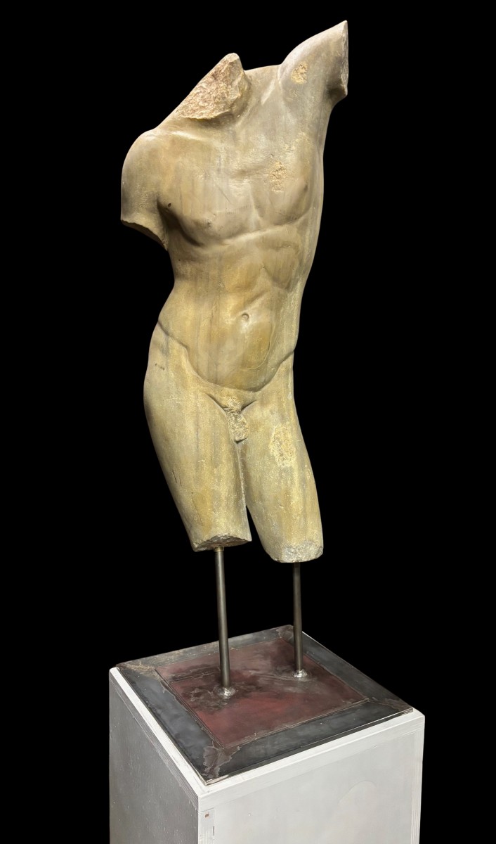 Torso in marmo venato