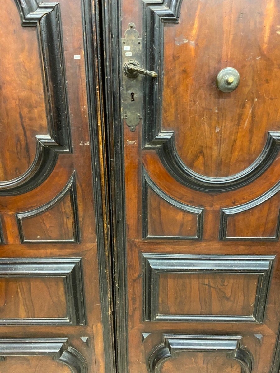 porta a 2 battenti lastronata in noce con profilature ebanizzate , Venezia-photo-3