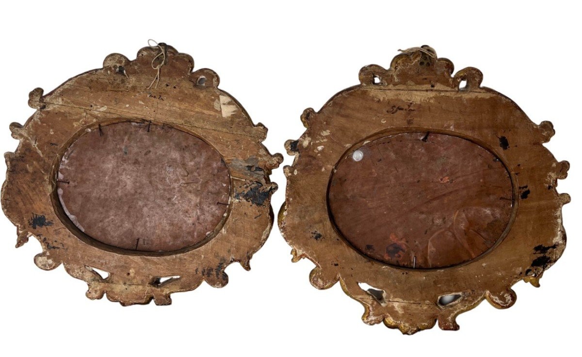 Coppia di dipinti su rame in cornici coeve in legno intagliato e dorato-photo-4