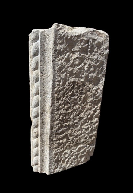 Frammento di fregio veneziano  in marmo bianco d'Istria-photo-3