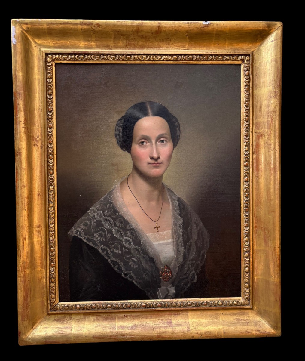 dipinto neoclassico, olio su tela, raffigurante una dama in cornice in legno dorato