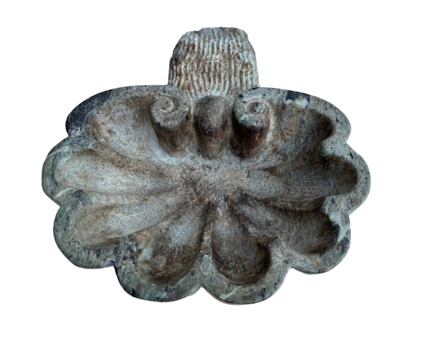 coppia di acquasantiere in marmo verde-photo-3