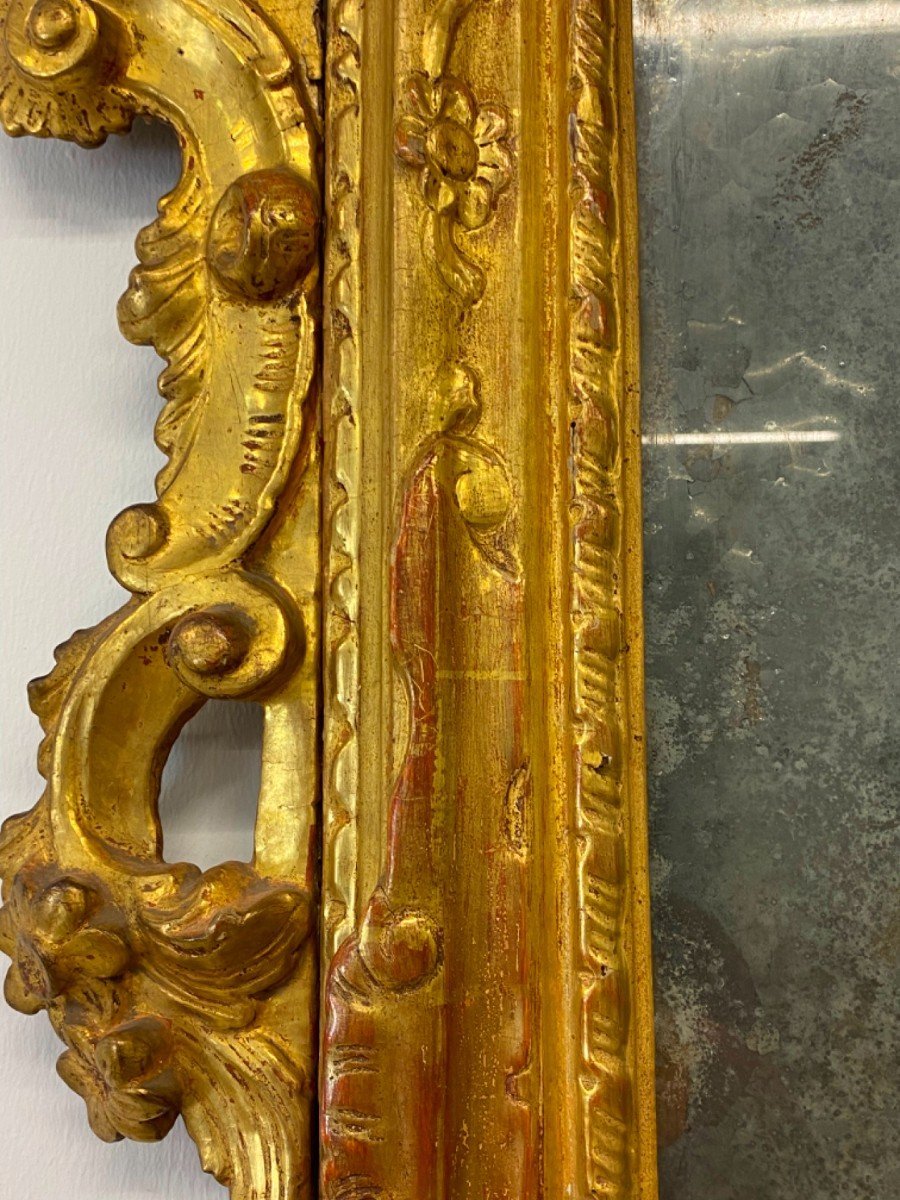 Specchiera veneziana in legno intagliato e dorato ( minimi restauri ai fregi laterali )-photo-4