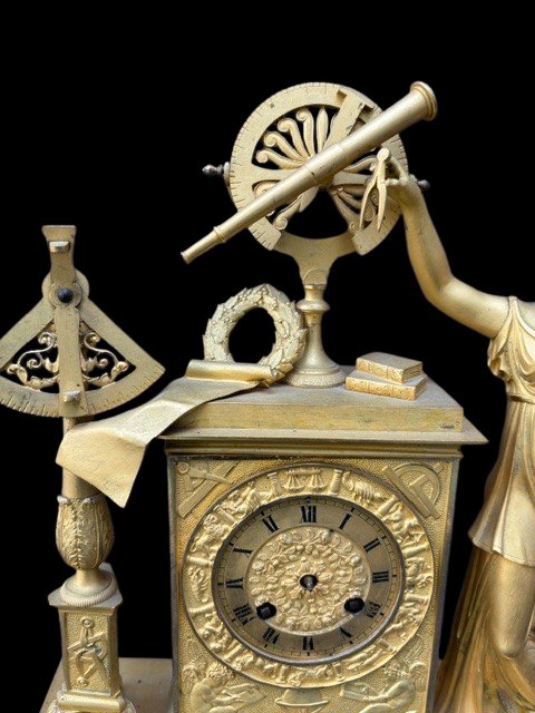 Orologio in bronzo dorato (meccansimo da revisionare ) -photo-1