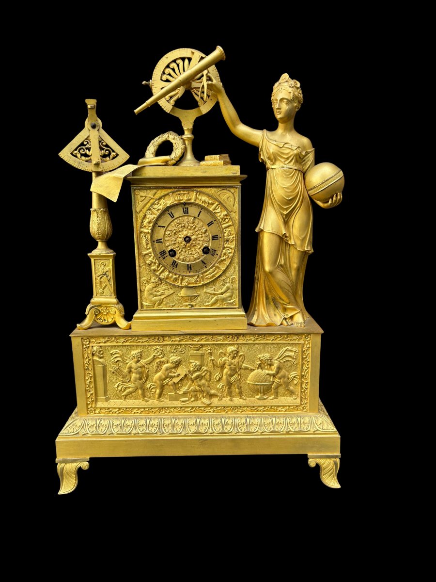 Orologio in bronzo dorato (meccansimo da revisionare ) 