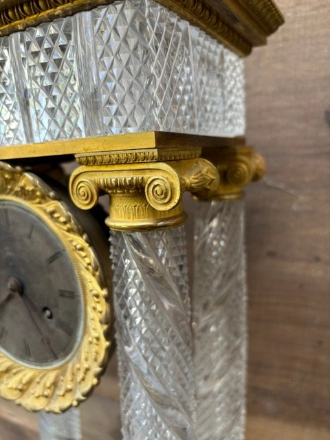 Orologio in bronzo dorato e cristallo -photo-4