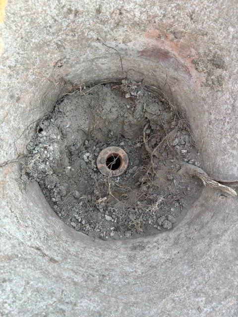 Vaso toscano in terracotta con anelli-photo-2