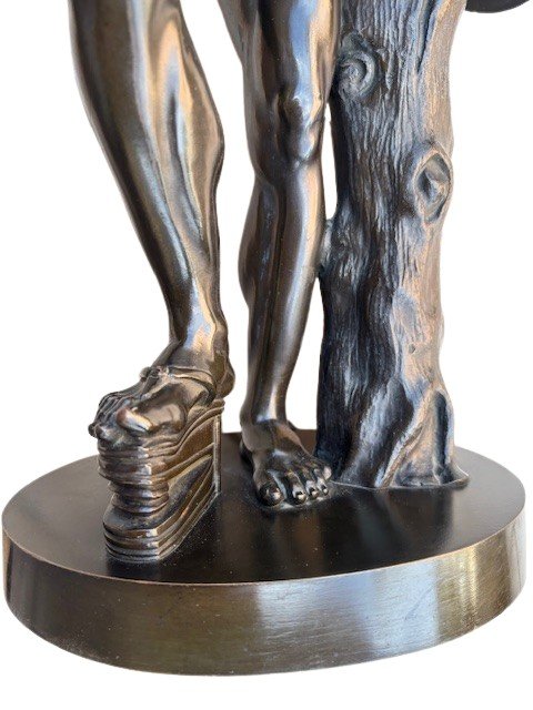 scultura in bronzo firmata "Duchemin" raffigurante Fauno danzante con cembali-photo-3