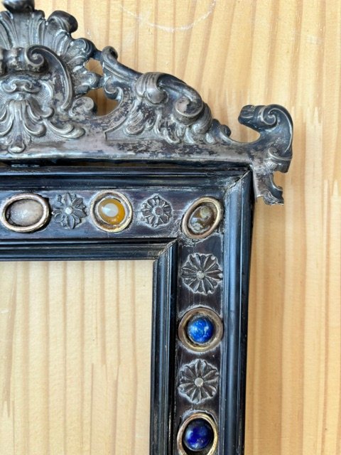 Cornice in legno ebanizzato con inserti in pietre dure-photo-2