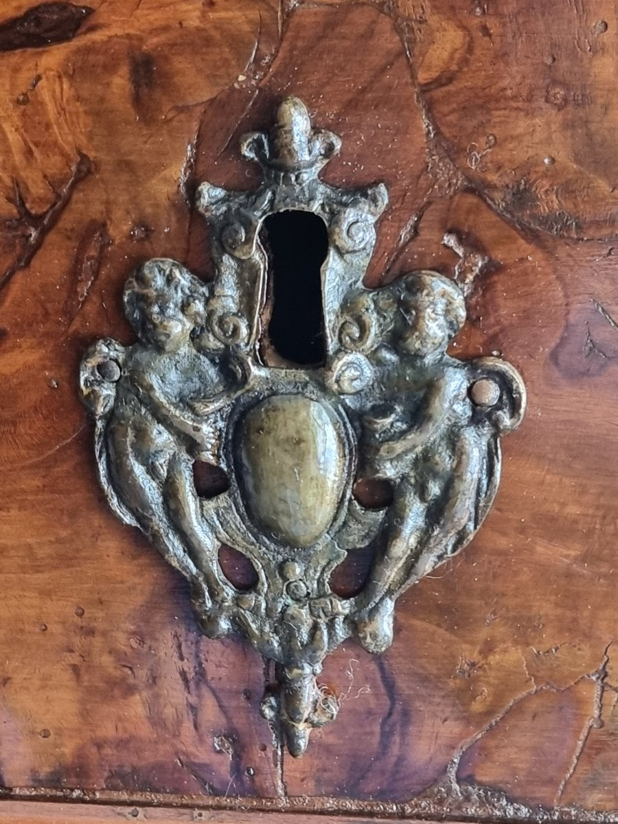 Canterano veneziano in radica di noce, XVIII secolo-photo-1