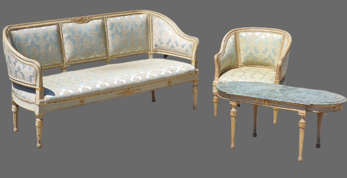 Salotto veneto laccato e dorato in foglia oro, fine XVIII secolo