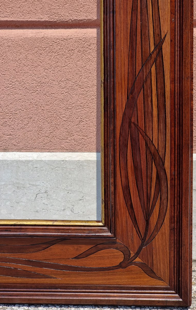 Coppia di cornici Liberty / Art Nouveau in noce intagliato – Inizio XX secolo-photo-5