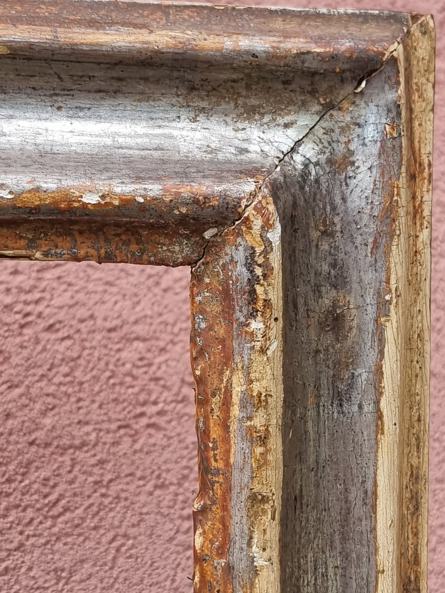 Coppia di cornici emiliane in legno argentato, prima metà del Settecento-photo-6