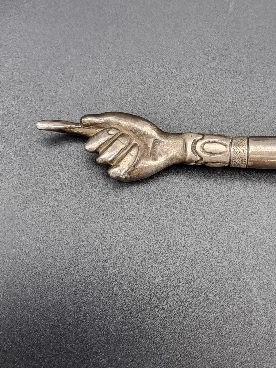 Yad da Torah antica in argento cesellato, probabile produzione russa, fine XIX secolo – 22 cm, -photo-1