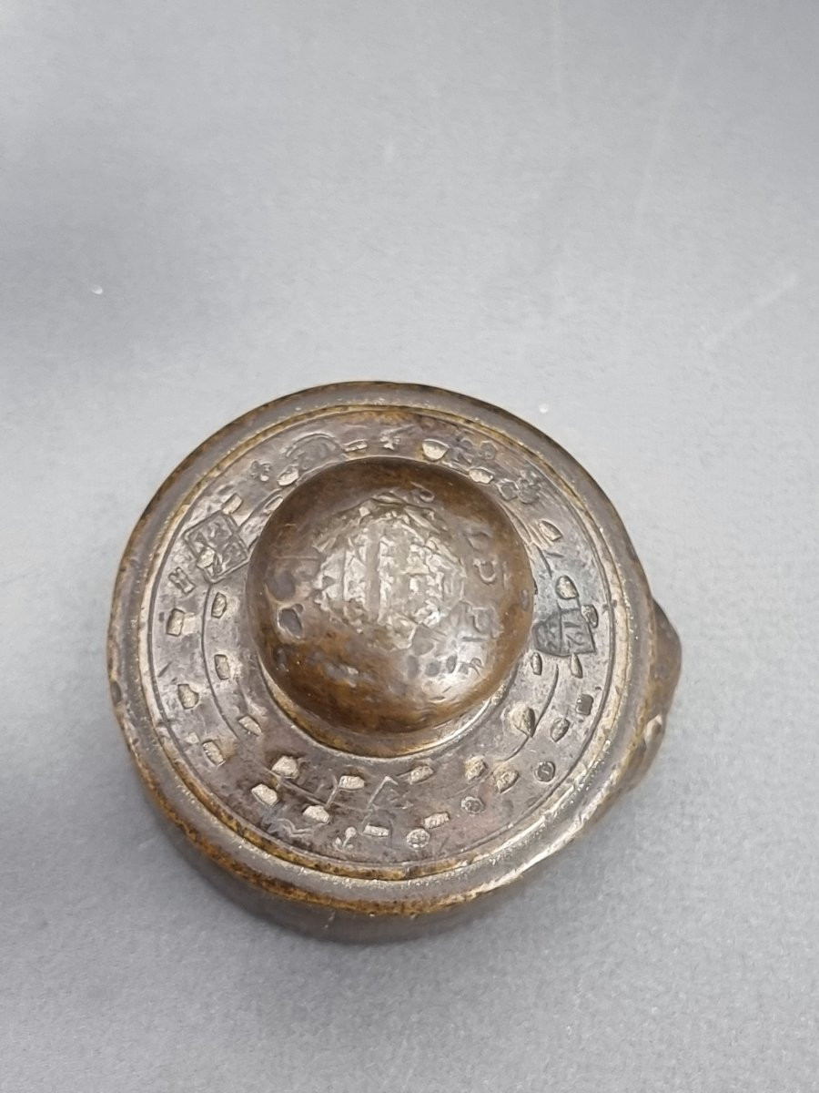 Peso da bilancia veneziano in bronzo con leone marciano – “Quarto di Calvea”-photo-2