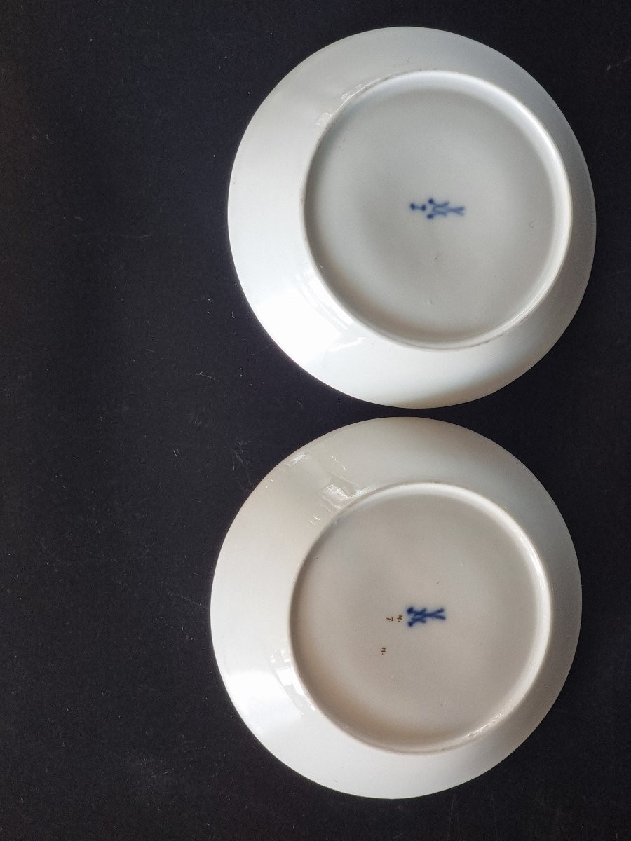 Coppia di tazzine in porcellana Meissen con piattini, fine XIX – inizio XX secolo-photo-8