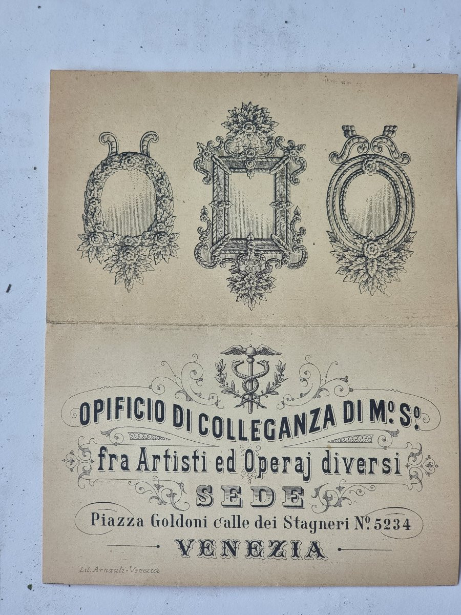 Specchiera veneziana in vetro inciso con fiori applicati, fine XIX – inizi XX secolo-photo-1