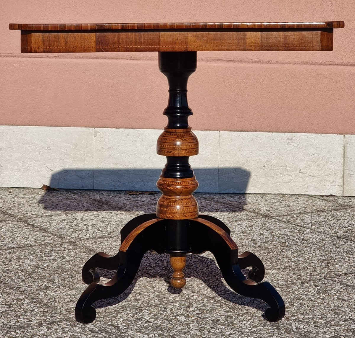 Tavolino a vela intarsiato, bottega di Rolo (Emilia), seconda metà dell’Ottocento-photo-2