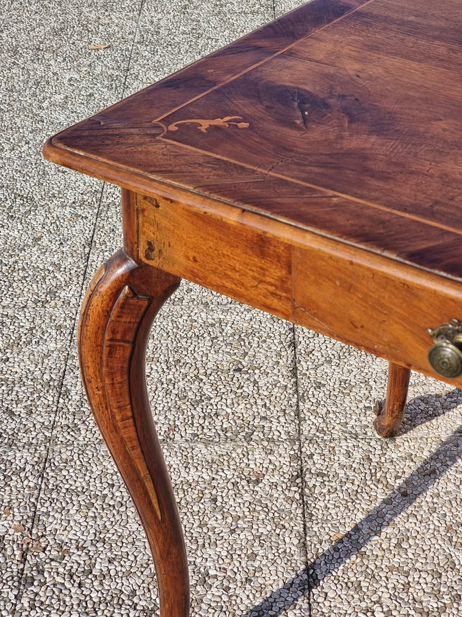 Tavolino in noce intarsiato, area veneta o emiliana, XVIII secolo-photo-5