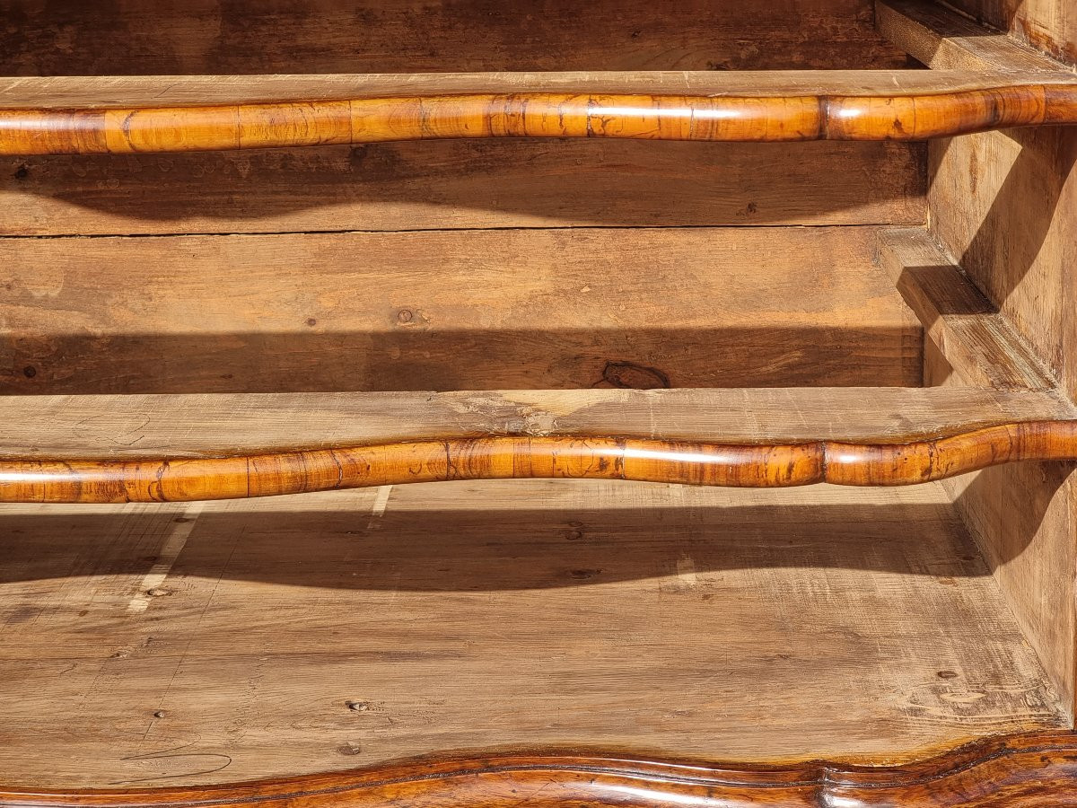 Ribalta veneta in noce lastronata e intarsiata, XVIII secolo-photo-2