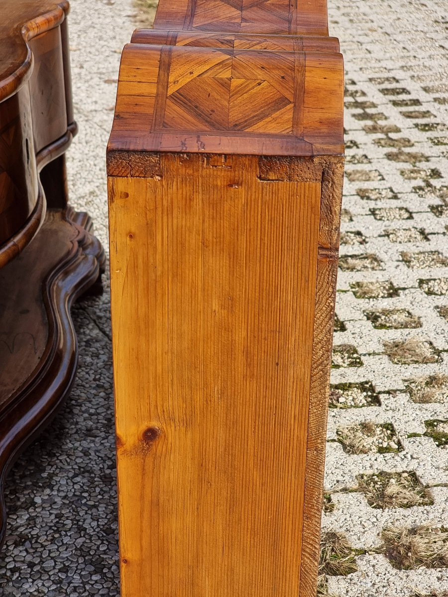 Ribalta veneta in noce lastronata e intarsiata, XVIII secolo-photo-4