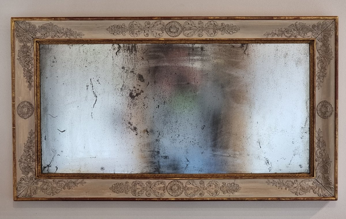 Specchiera Impero francese laccata e dorata con fregi in pastiglia, inizi XIX secolo-photo-3