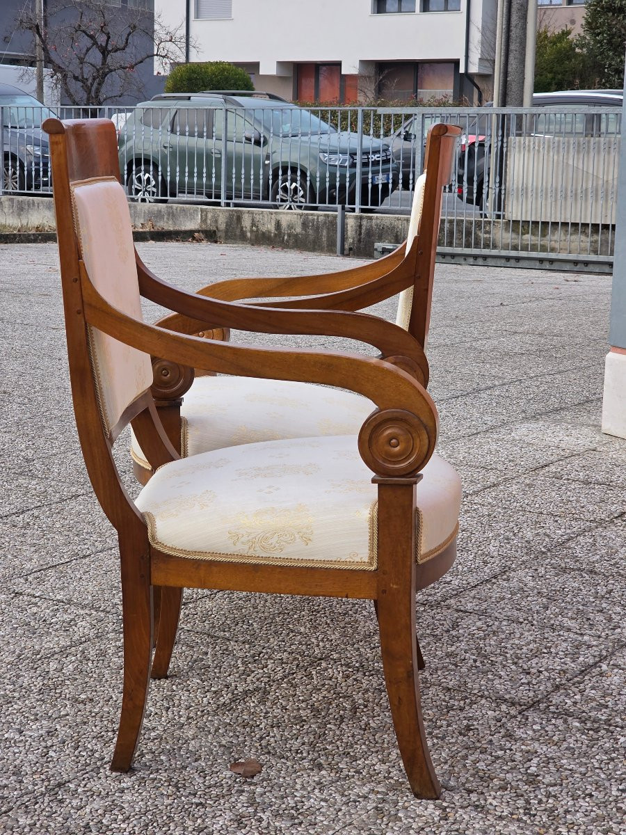 Coppia di poltrone Direttorio in noce, Nord Italia, inizi XIX secolo-photo-5