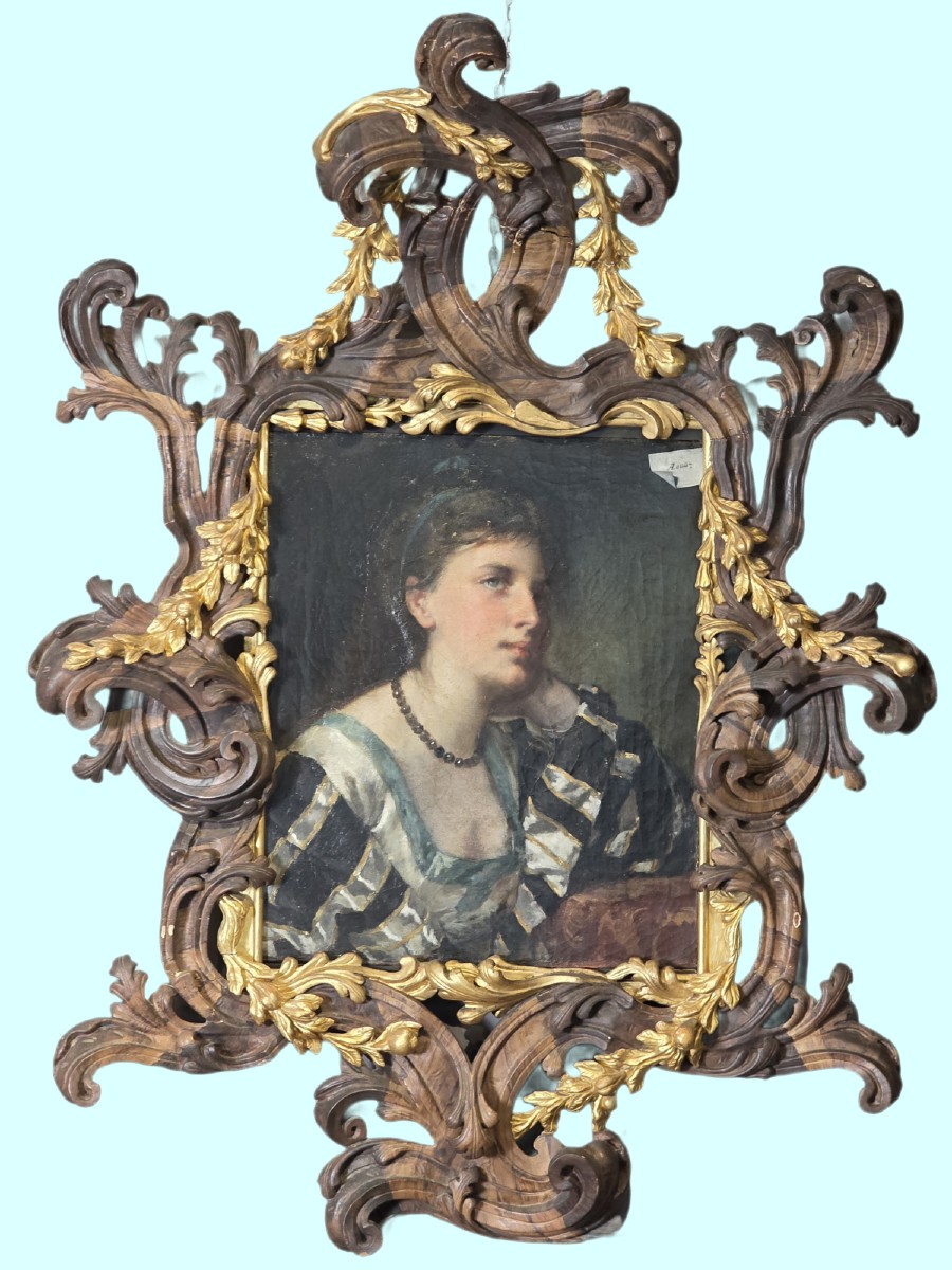 Ritratto di giovane donna con importante cornice lignea scolpita e dorata,XVIII secolo Antonio 