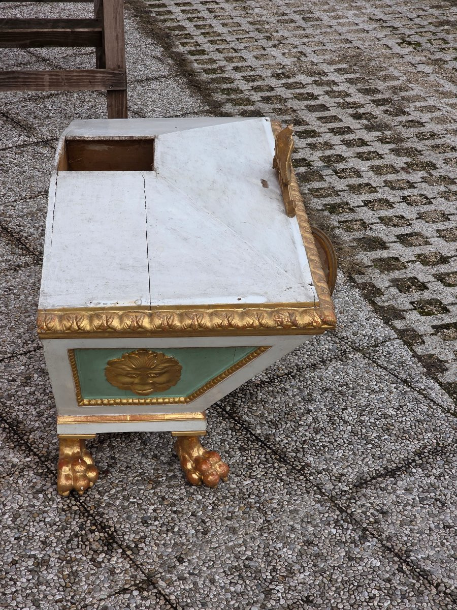 Tabernacolo ligneo laccato e dorato, area veneta, primi anni del XIX secolo-photo-7