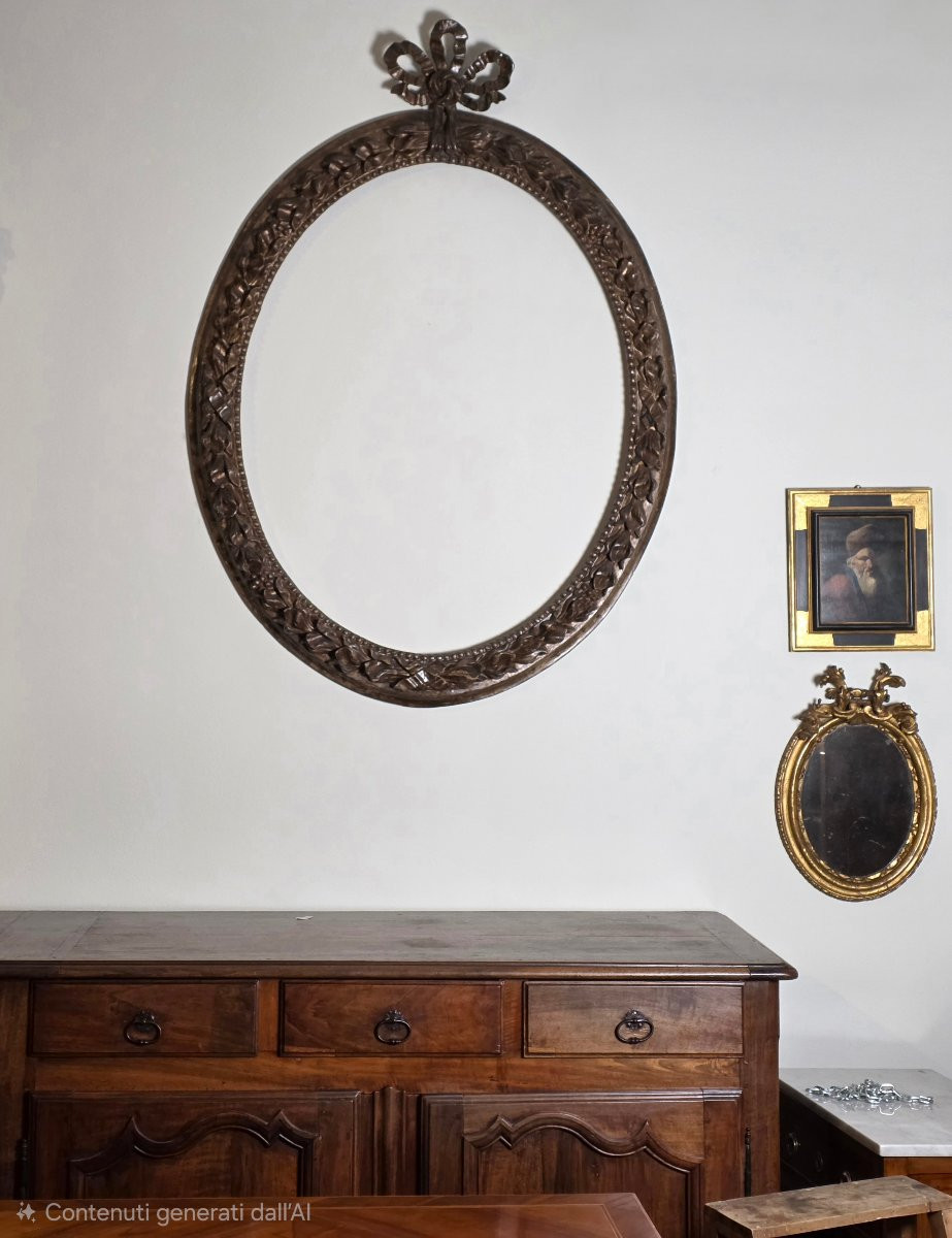 Grande cornice ovale emiliana Luigi XV–XVI intagliata, argentata e meccata, metà XVIII secolo-photo-4