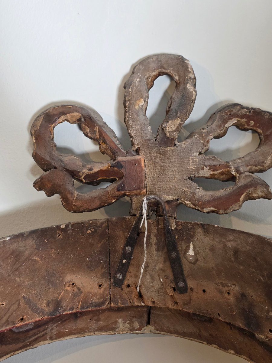 Grande cornice ovale emiliana Luigi XV–XVI intagliata, argentata e meccata, metà XVIII secolo-photo-1