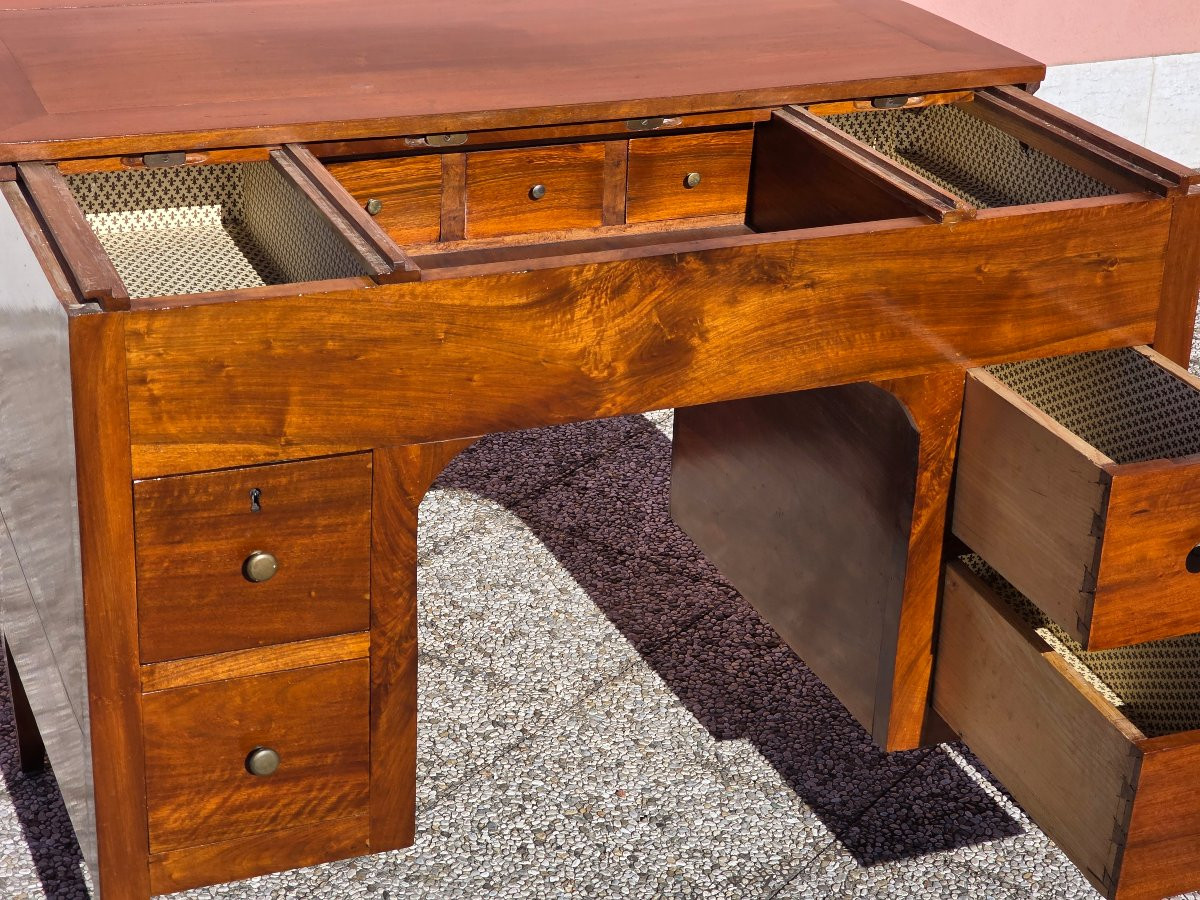 Scrivania veneta in noce massello – primi Ottocento, piano scorrevole e scomparti interni-photo-4
