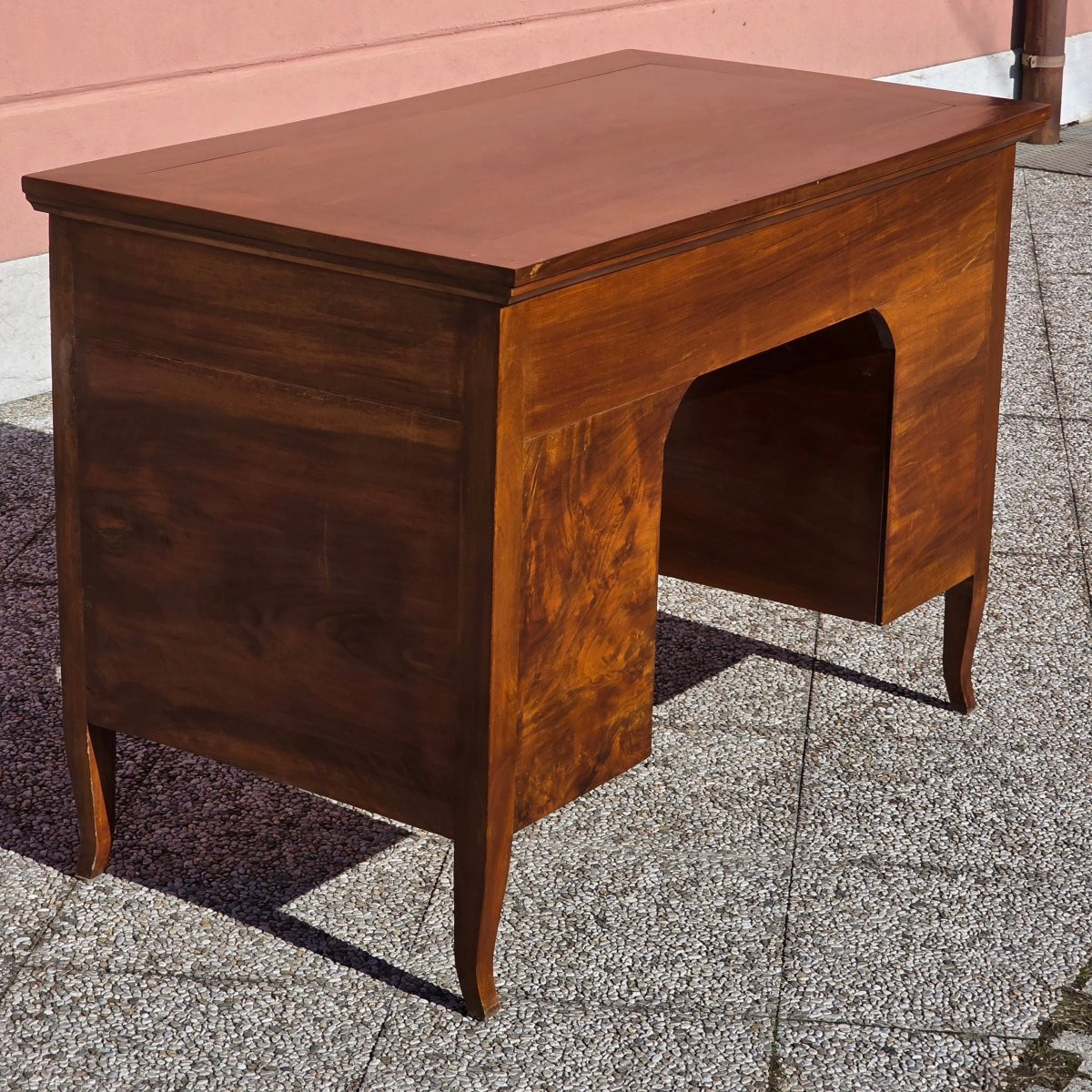 Scrivania veneta in noce massello – primi Ottocento, piano scorrevole e scomparti interni-photo-1