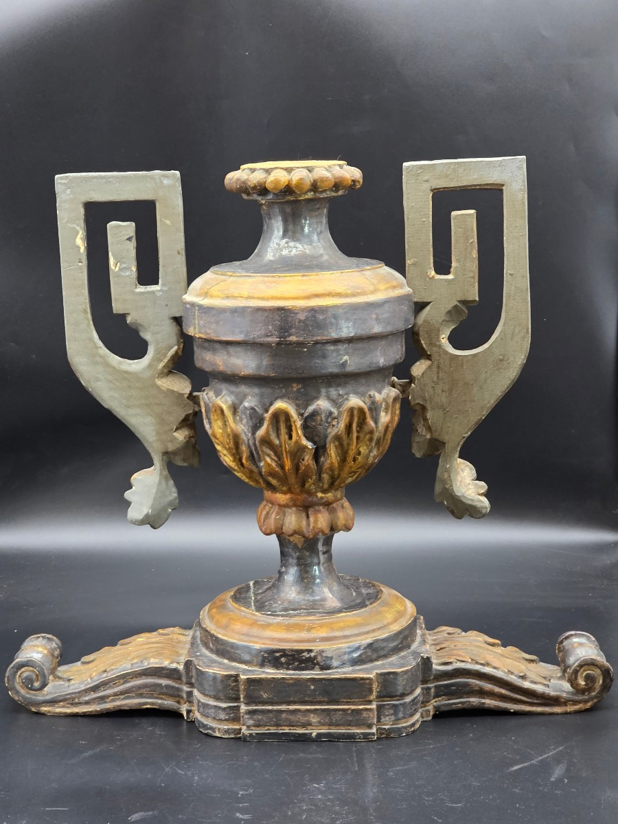 Coppia di grandi portapalme in legno argentato e dorato, gusto neoclassico, inizi XX secolo-photo-6