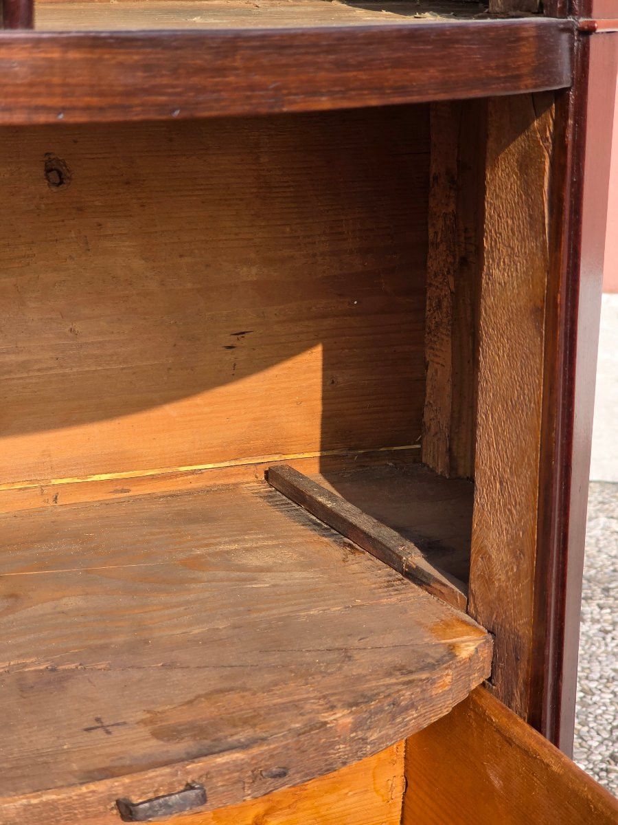 Comodino mezzaluna Luigi XVI in mogano e ciliegio con serrandina, Veneto, fine XVIII secolo-photo-5