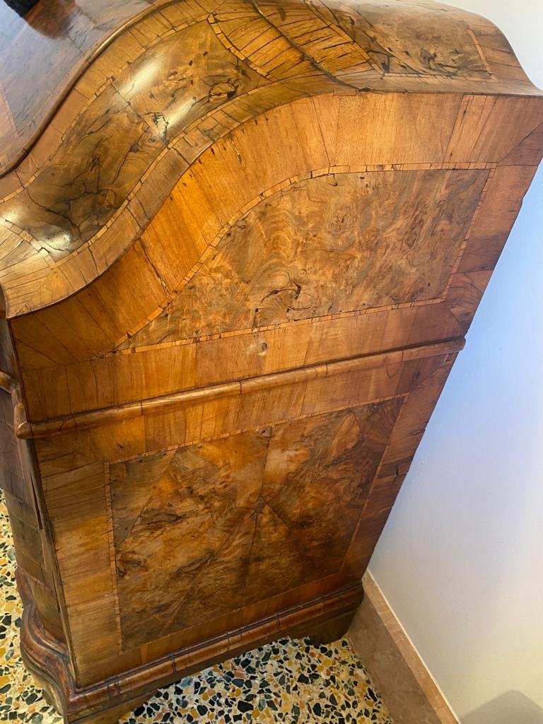 Ribalta veronese in radica, fronte mosso, scarabattolo interno, metà XVIII secolo-photo-3