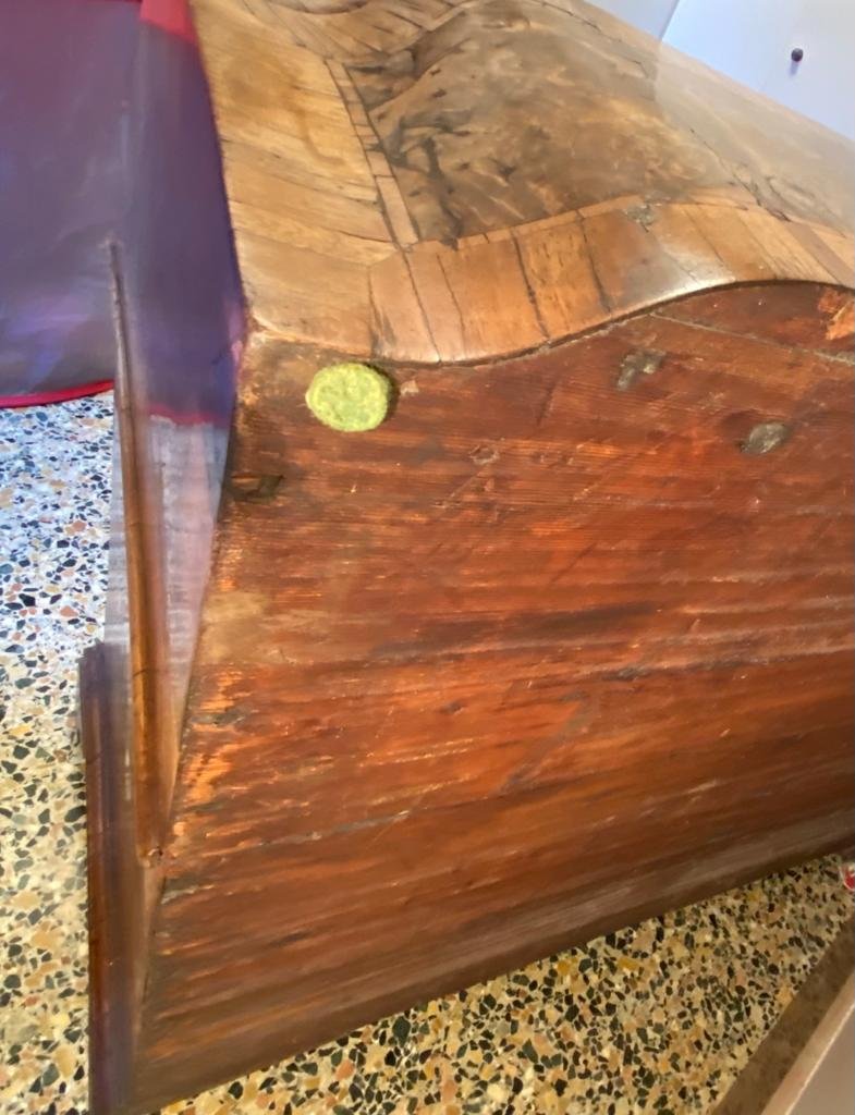 Ribalta veronese in radica, fronte mosso, scarabattolo interno, metà XVIII secolo-photo-4