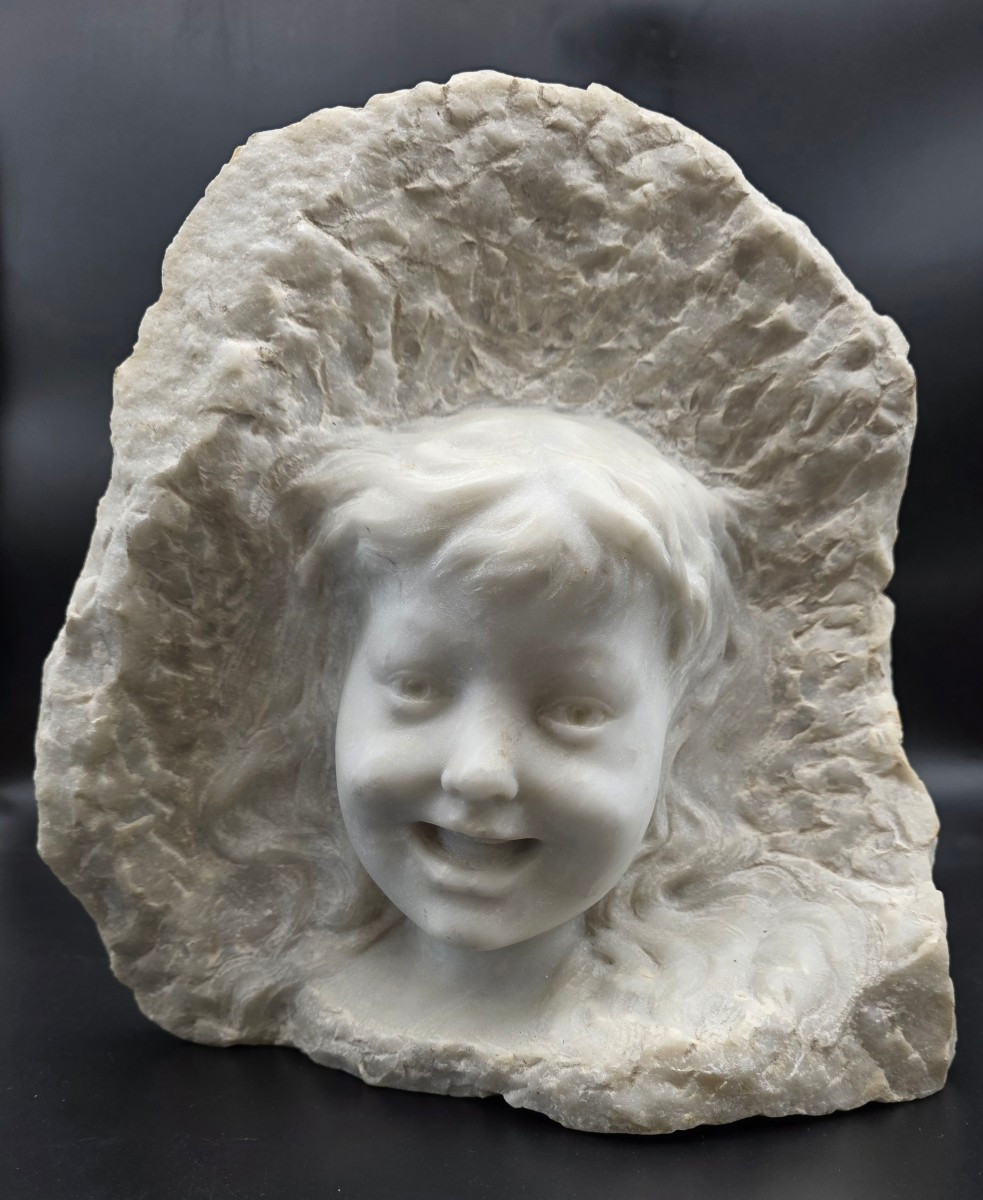 Scultura bambino in marmo bianco, testa emergente, metà XX secolo