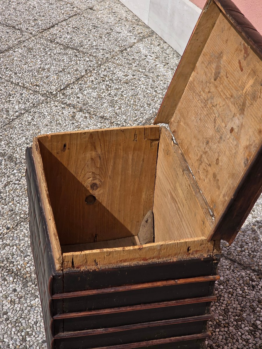Cassapanca a forma di libri Luigi XVI Veneto abete tinto e pelle fine XVIII secolo-photo-4