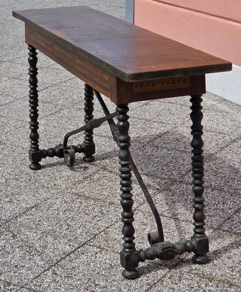 Tavolino console lombardo XVIII secolo intarsiato con gambe a rocchetto-photo-2