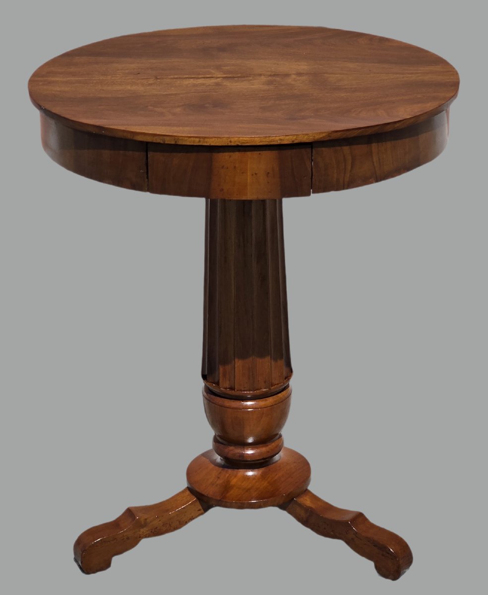 Tavolino rotondo in noce veneto con cassetto, XIX secolo-photo-3