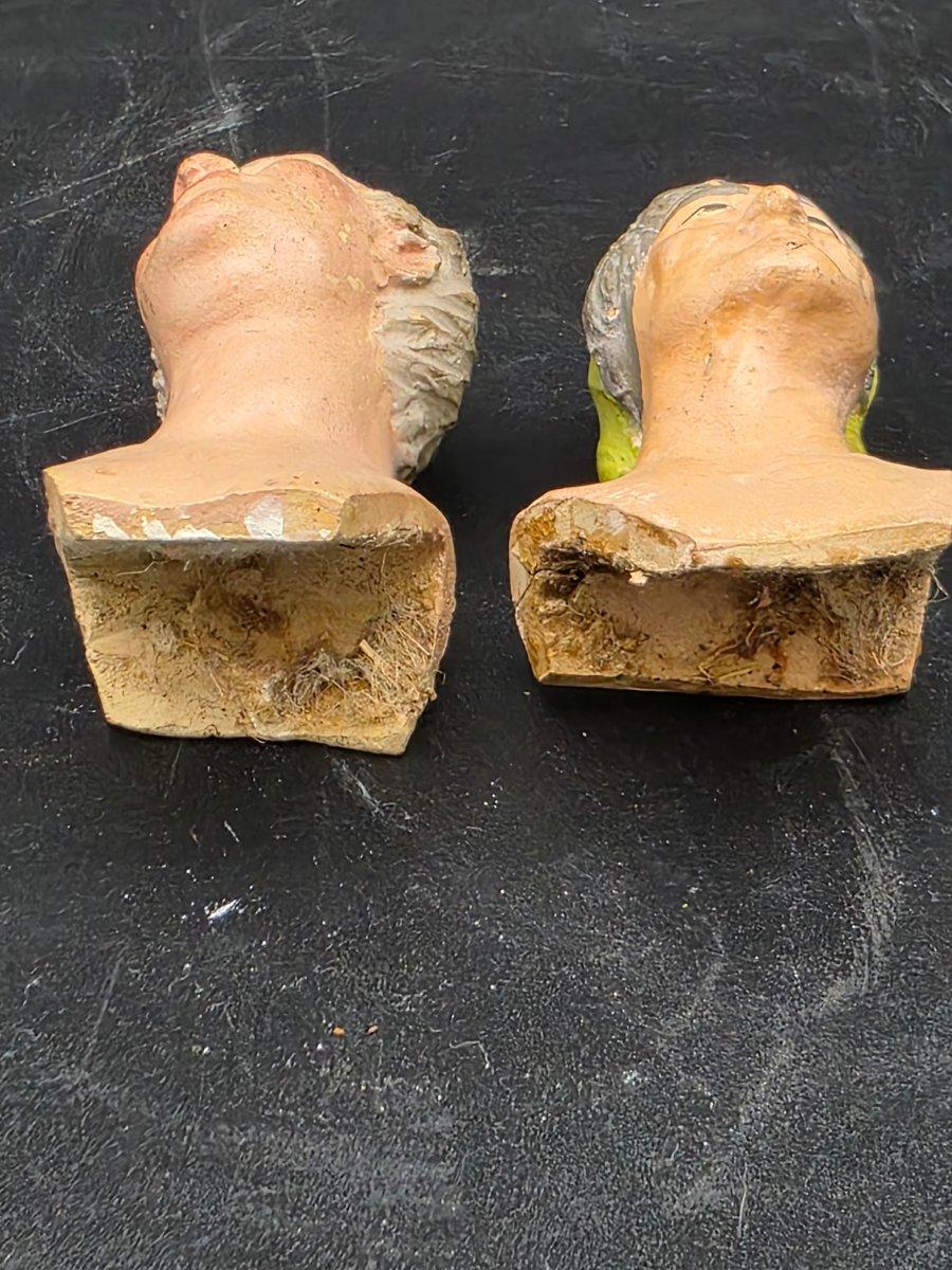 Tre teste di pastori da presepe napoletano in terracotta policroma, inizi XIX secolo-photo-7